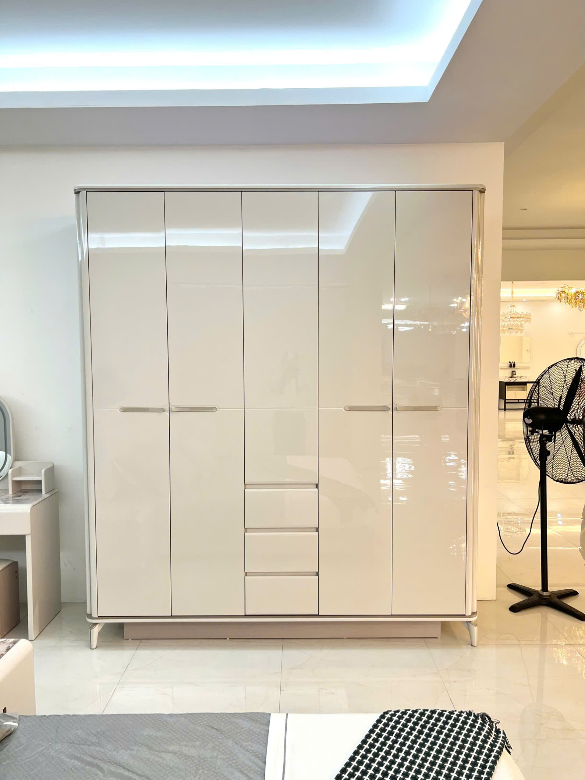 BỘ GIƯỜNG TỦ HIỆN ĐẠI HIGH GLOSS - Ảnh 3